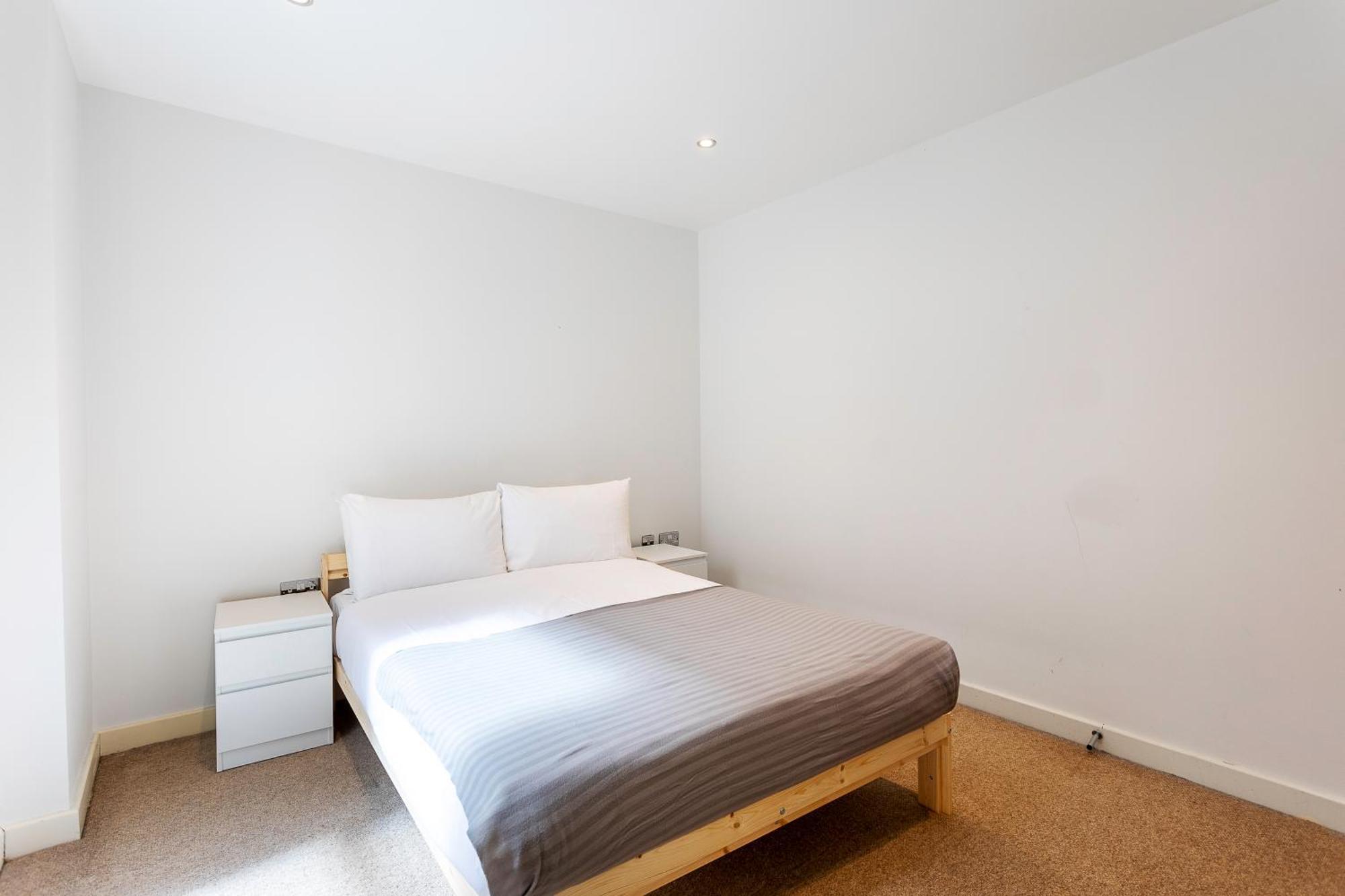 Serene Cityscape - 2Br Luxury Westminster Apartment Londen Buitenkant foto