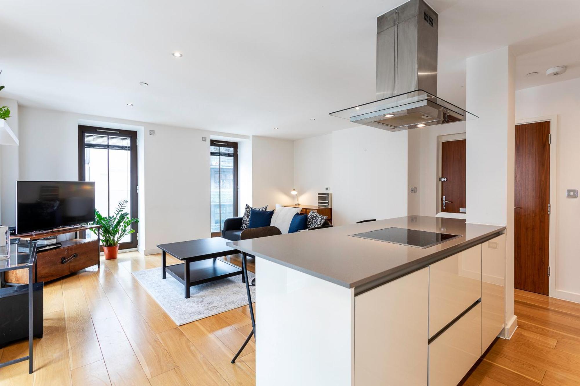 Serene Cityscape - 2Br Luxury Westminster Apartment Londen Buitenkant foto