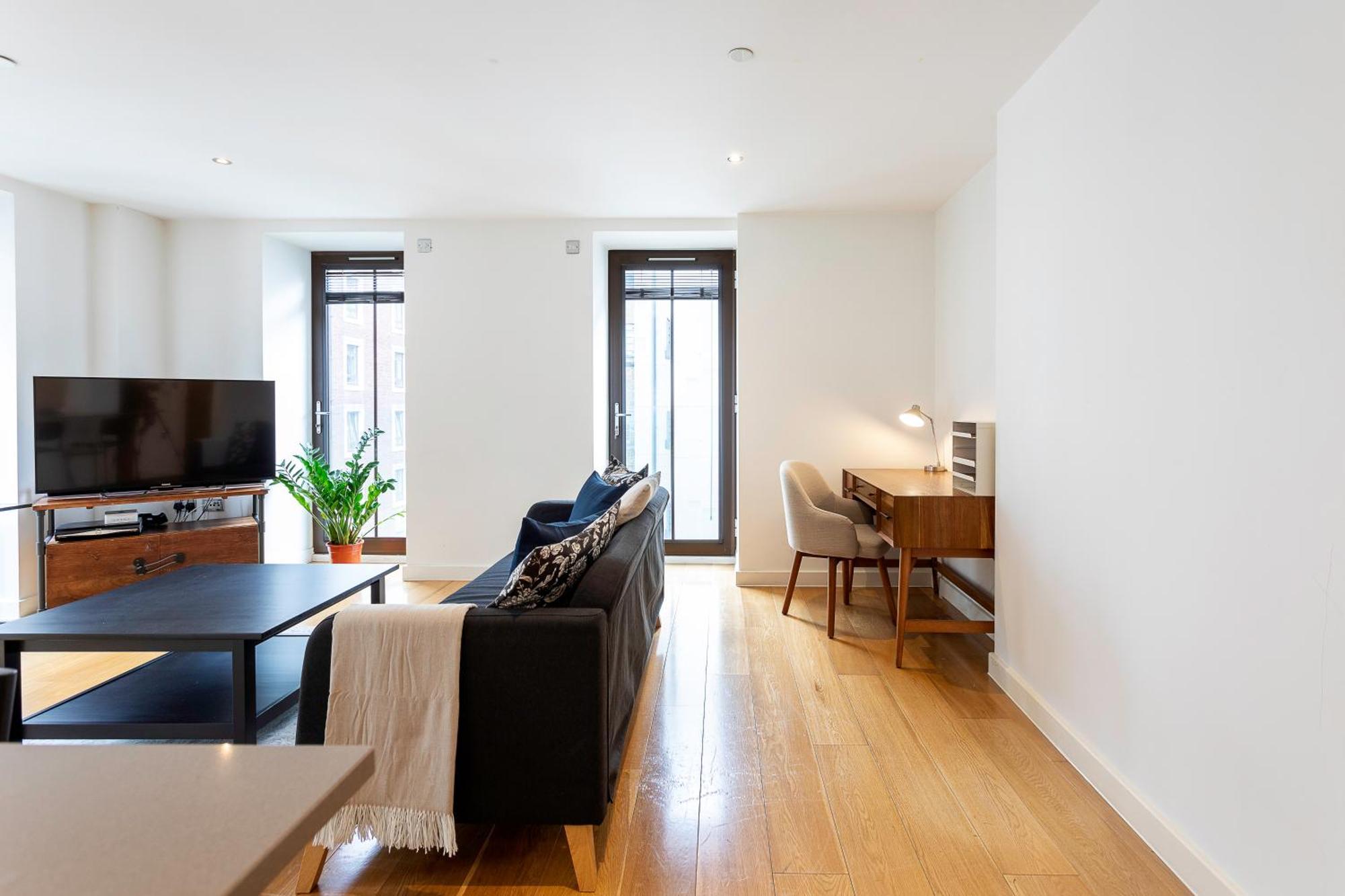 Serene Cityscape - 2Br Luxury Westminster Apartment Londen Buitenkant foto