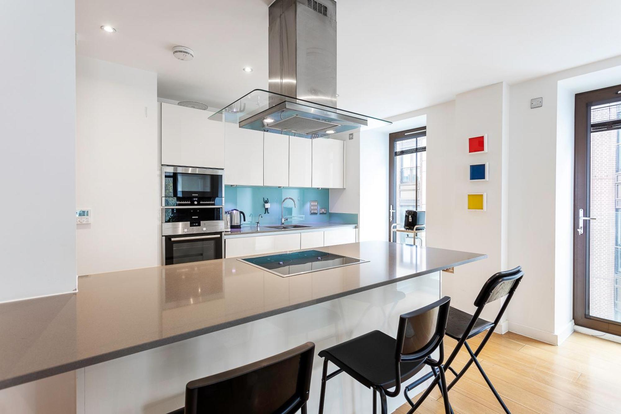 Serene Cityscape - 2Br Luxury Westminster Apartment Londen Buitenkant foto