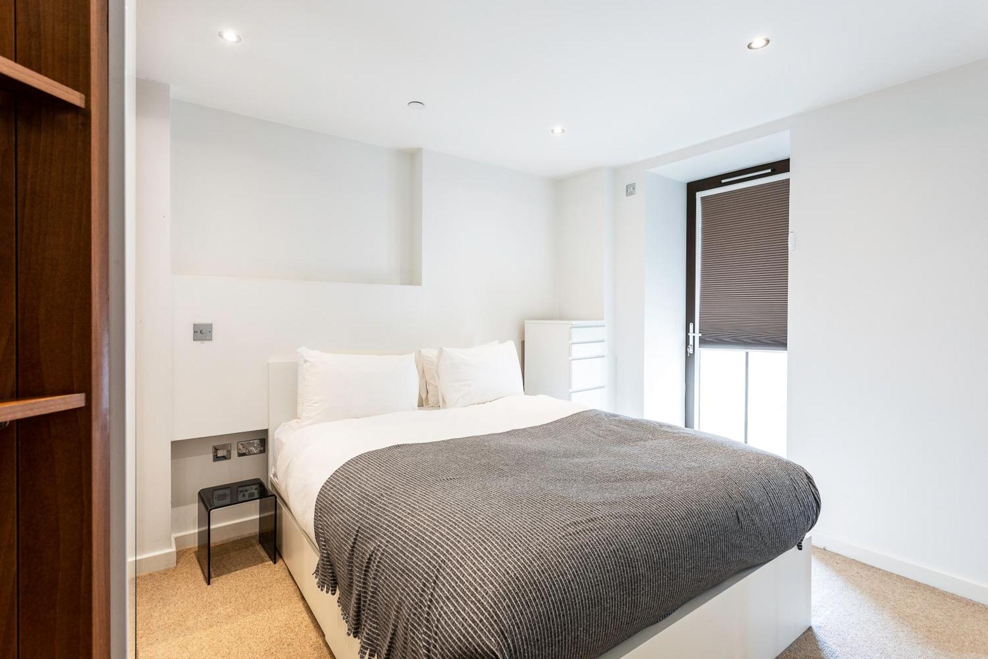 Serene Cityscape - 2Br Luxury Westminster Apartment Londen Buitenkant foto