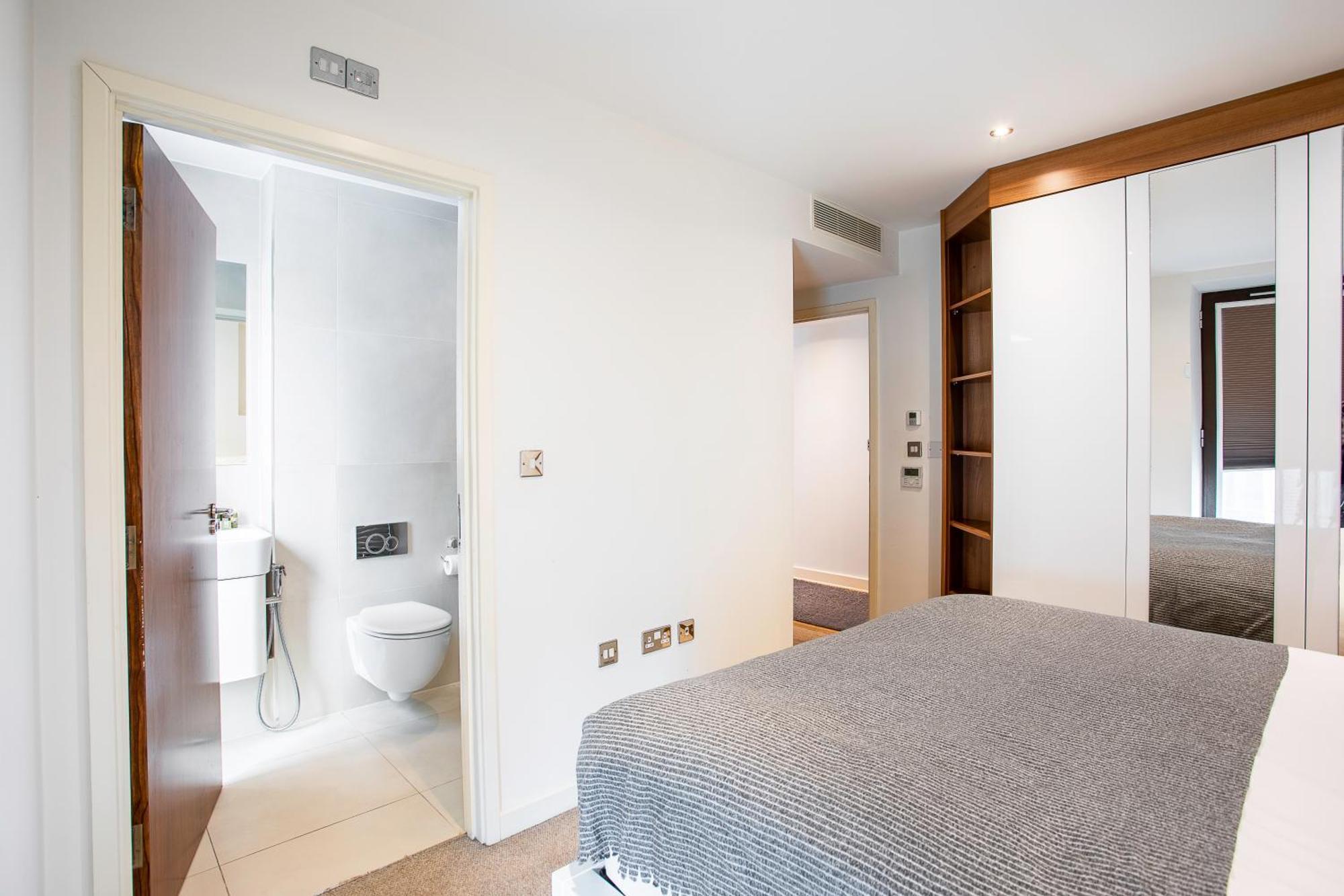 Serene Cityscape - 2Br Luxury Westminster Apartment Londen Buitenkant foto